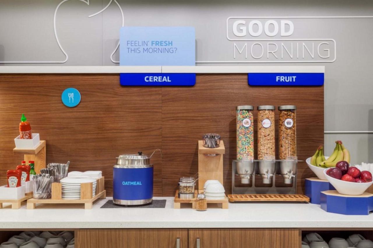 Holiday Inn Express & Suites Nevada By Ihg מראה חיצוני תמונה