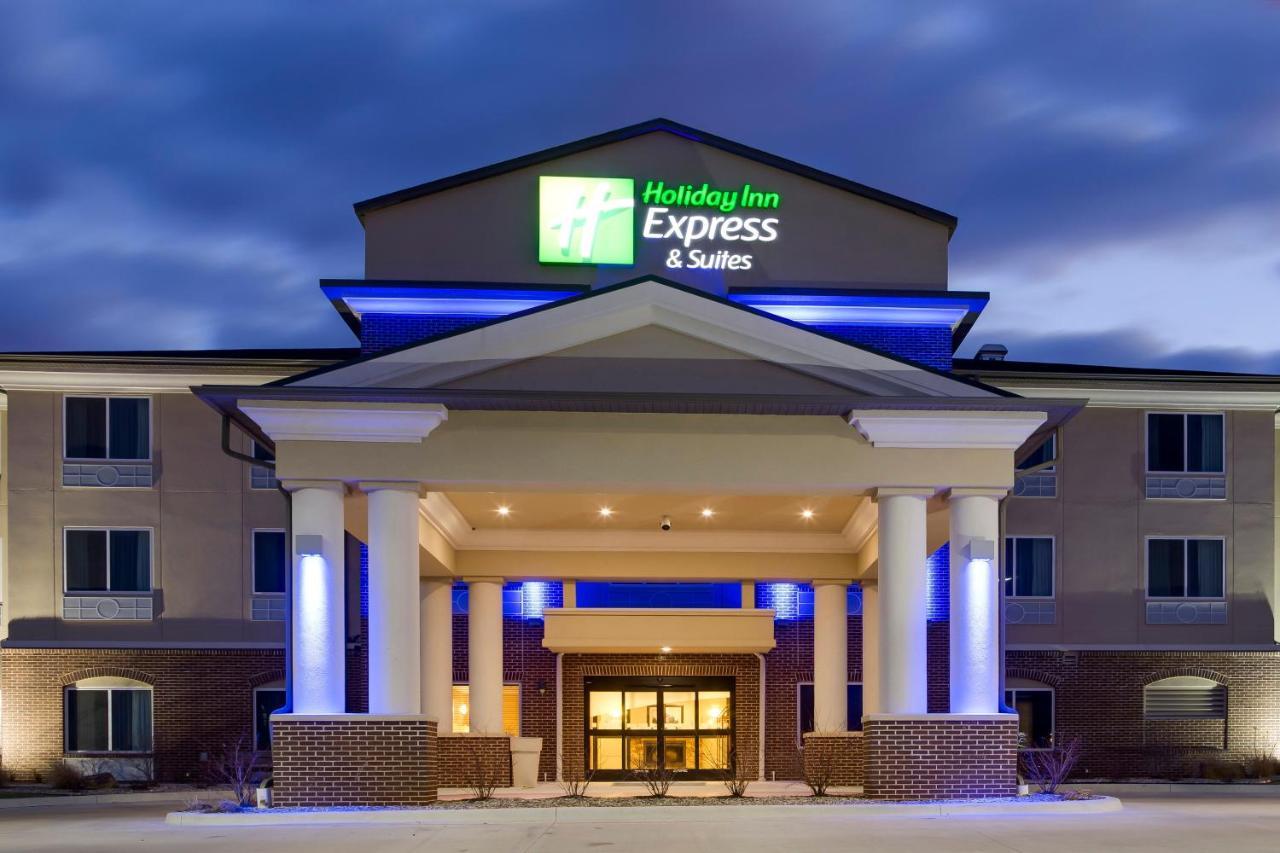 Holiday Inn Express & Suites Nevada By Ihg מראה חיצוני תמונה