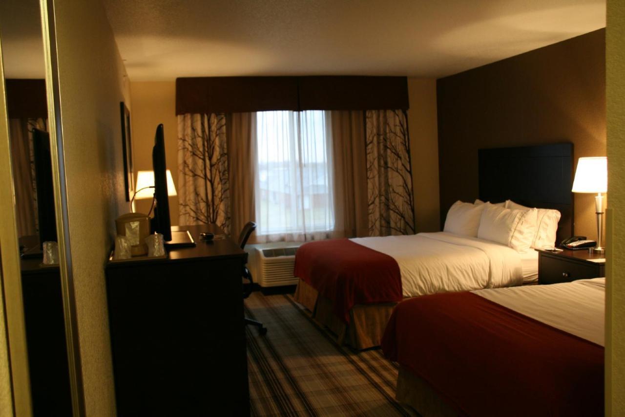 Holiday Inn Express & Suites Nevada By Ihg מראה חיצוני תמונה