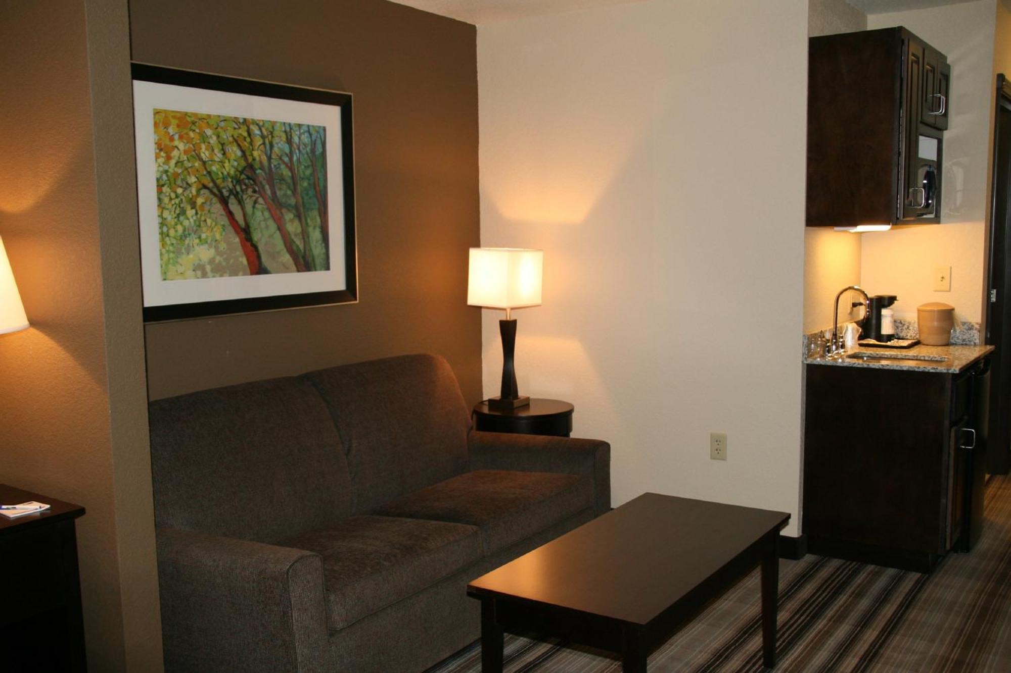 Holiday Inn Express & Suites Nevada By Ihg מראה חיצוני תמונה