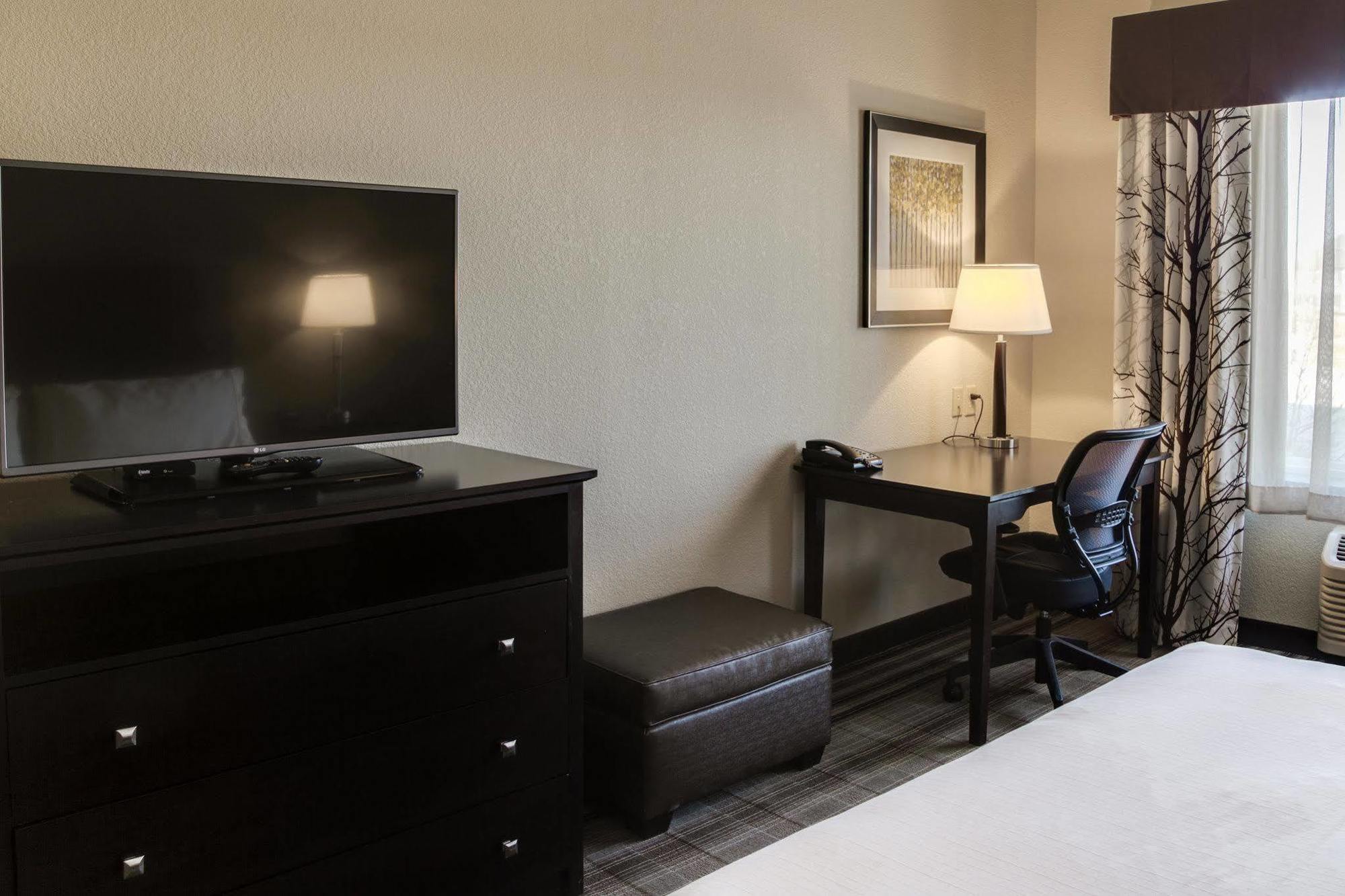 Holiday Inn Express & Suites Nevada By Ihg מראה חיצוני תמונה